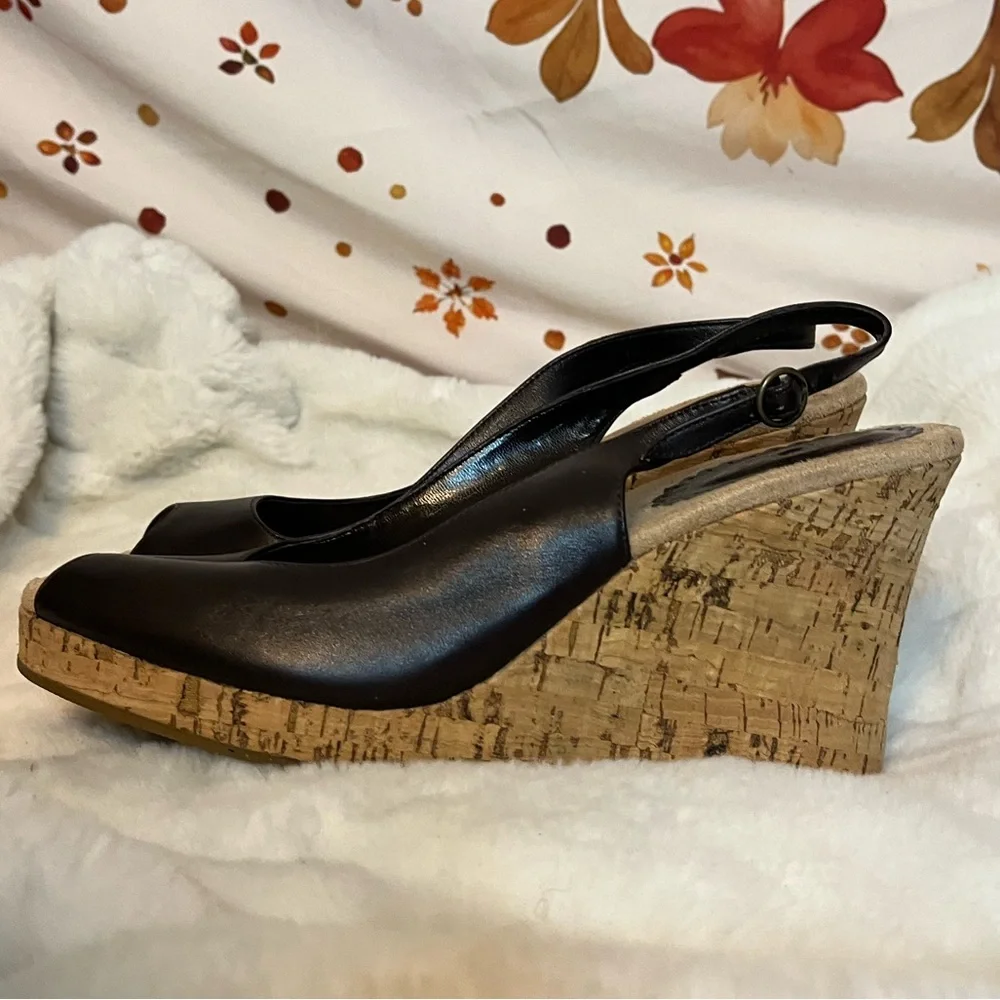 Ann Taylor Loft 6M Womens Tan Black Sprint Summer Cork Wedge Sandals Casual City